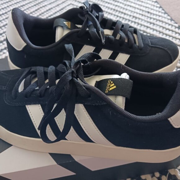ADIDAS VL Court 3.0 Black & White Suede Sneakers Womens Size 8.5 - Picture 5 of 5